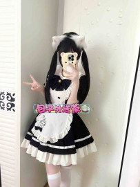 新妹  《希希》 157.B.38.18歲 超嫩延平幼齒高中生 初次下海 三點粉嫩！