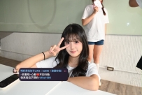 💗限主推·本人照系列 資料：菁菁 155.C.42kg.18歲 活潑甜美超可愛の小妹妹 可愛又嗲