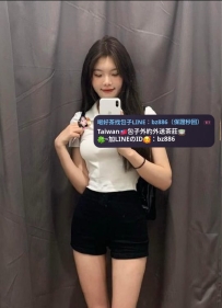 #高雄推薦   泡芙 162cm/C奶/47kg/23歲 小穴粉嫩像是未被開發哦 像一隻溫順的小綿羊