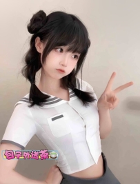 👍寒假·學生妹系列 默默 155.B+.42.18歲 💕天然無害  無刺青不抽煙